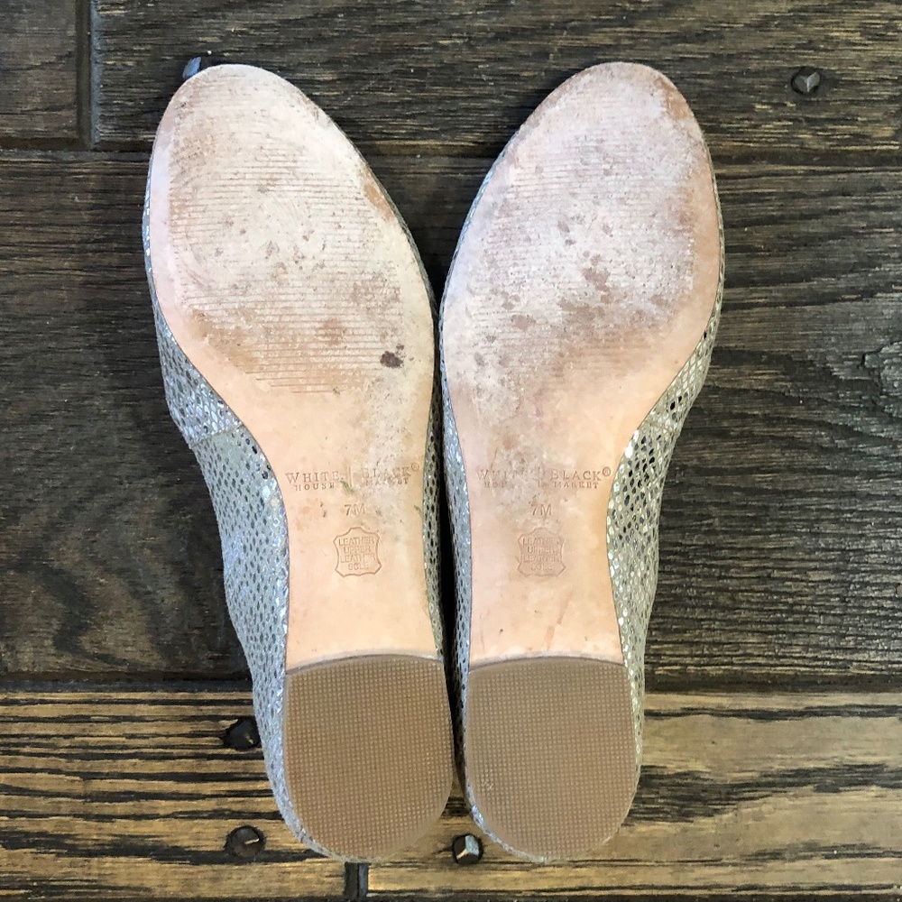 Silver Snakeskin Patterned Flats - image 4